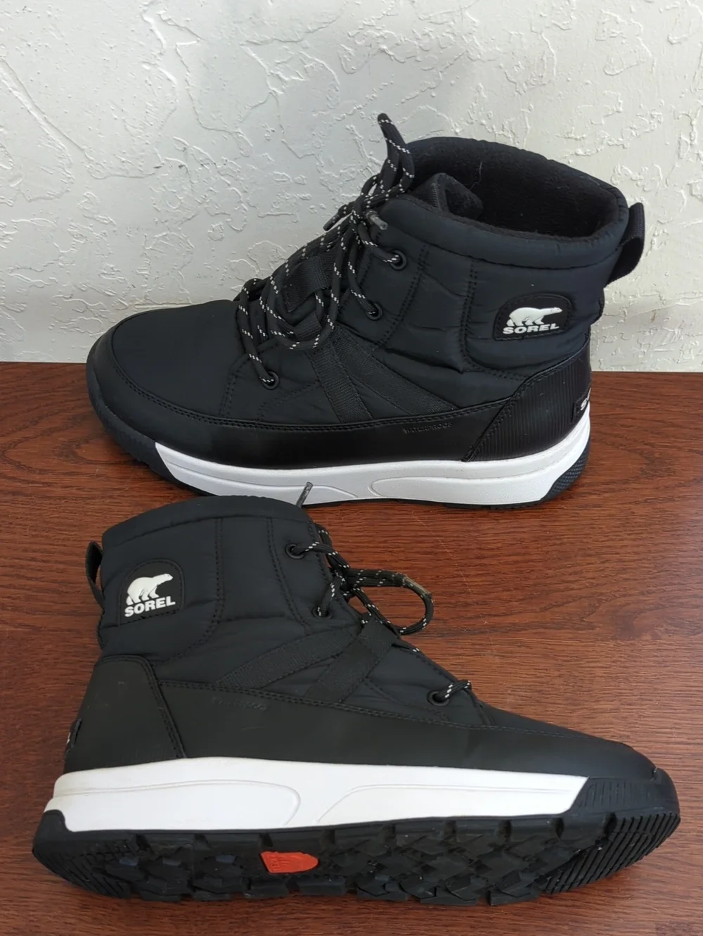 Sorel Whitney III Mid Waterproof Winter Boot in Black & Sea Salt Size 9